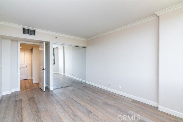 345 Pioneer 502, Glendale, CA 91203