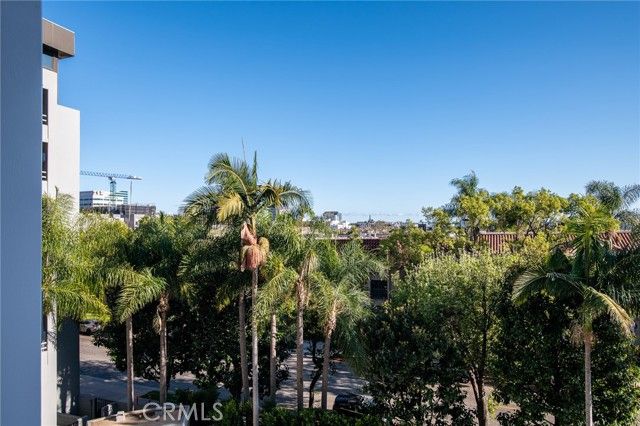 345 Pioneer 502, Glendale, CA 91203