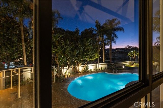 345 Pioneer 502, Glendale, CA 91203