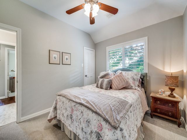 1529 Hackett Creek Drive, Mckinney, TX 75072