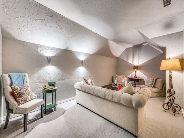 1529 Hackett Creek Drive, Mckinney, TX 75072