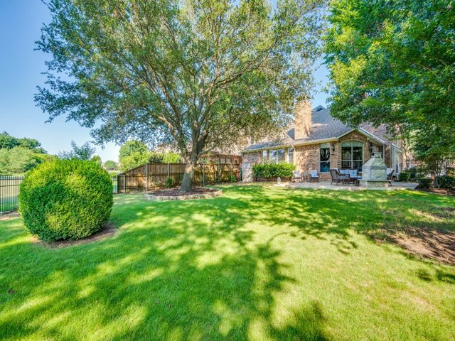 1529 Hackett Creek Drive, Mckinney, TX 75072