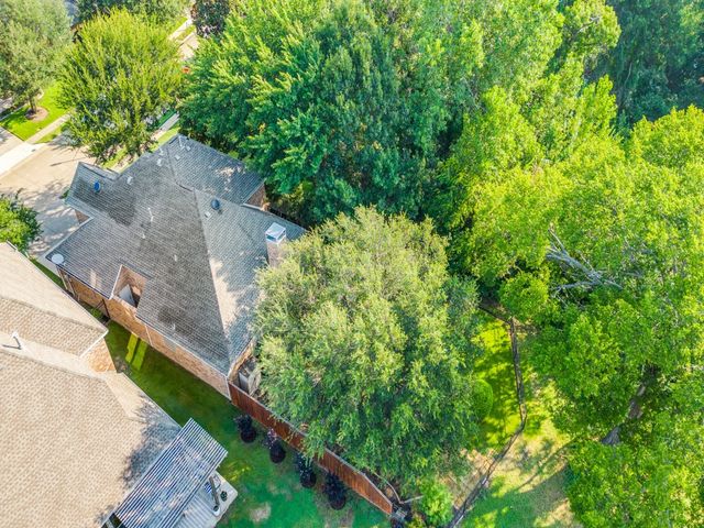 1529 Hackett Creek Drive, Mckinney, TX 75072