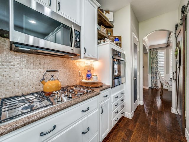 1529 Hackett Creek Drive, Mckinney, TX 75072