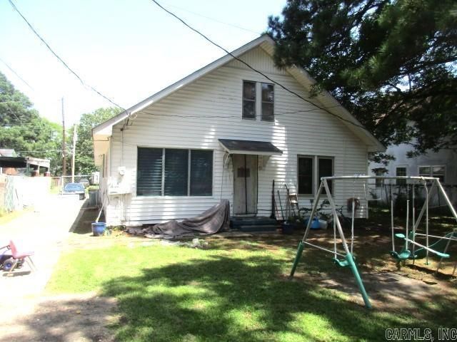 1608 S Oak Street, Pine Bluff, AR 71603