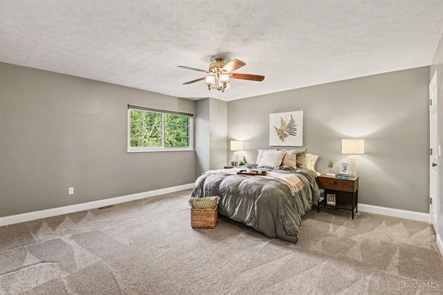 5564 Oliver Court, Sharonville, OH 45241