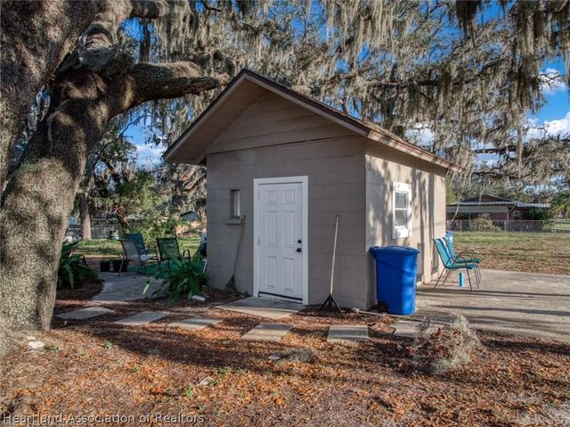 3515 Kenilworth Boulevard, Sebring, FL 33870