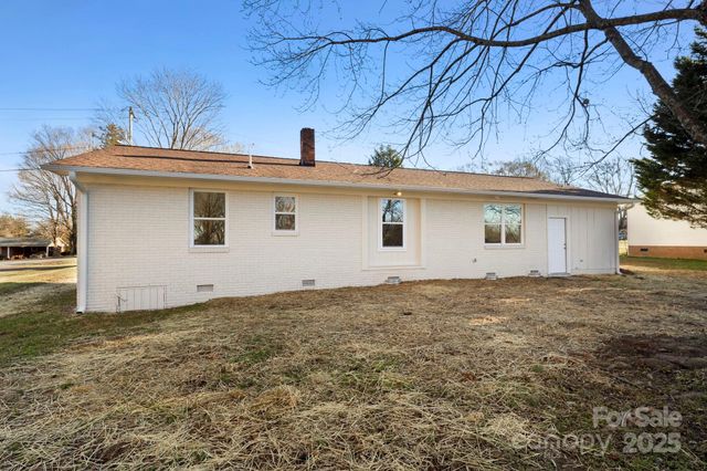 1421 N Post Road, Shelby, NC 28150