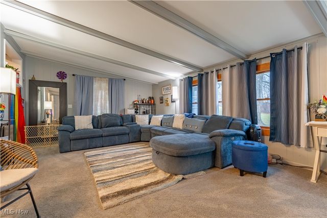 5613 Thunderbird Circle NW, North Canton, OH 44720