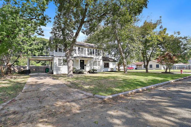 200 Scott Street, Baytown, TX 77520