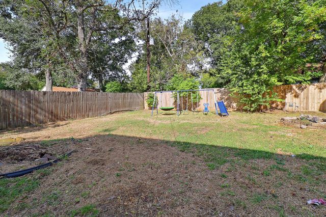 200 Scott Street, Baytown, TX 77520