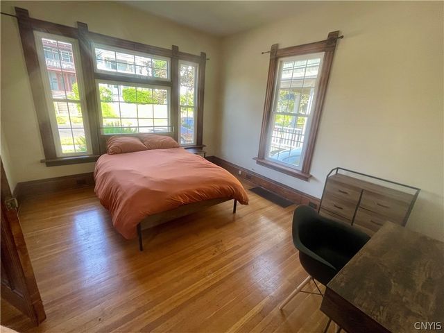 1061 Lancaster Avenue, Syracuse, NY 13210