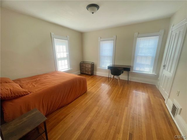 1061 Lancaster Avenue, Syracuse, NY 13210