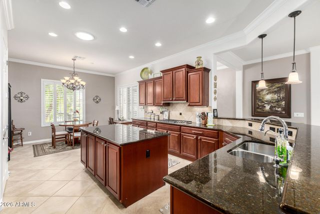 27016 W MOHAWK Lane, Buckeye, AZ 85396