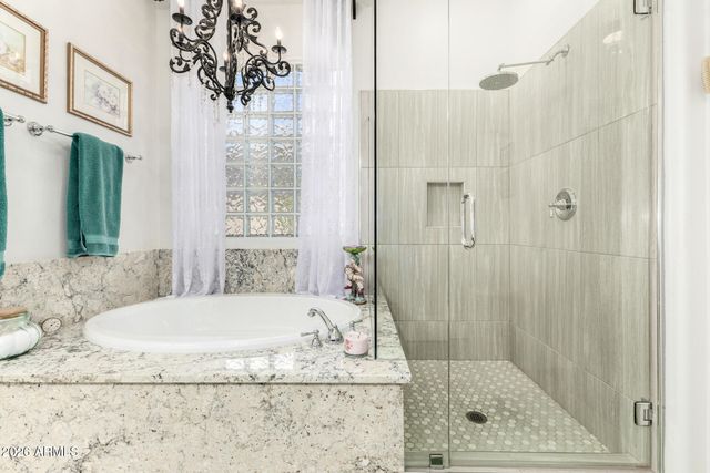 27016 W MOHAWK Lane, Buckeye, AZ 85396