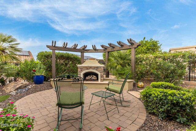 27016 W MOHAWK Lane, Buckeye, AZ 85396