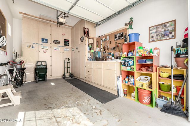 27016 W MOHAWK Lane, Buckeye, AZ 85396