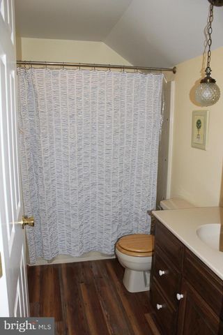 250 INDIAN LN, Boyertown, PA 19512