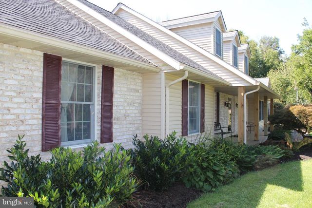 250 INDIAN LN, Boyertown, PA 19512