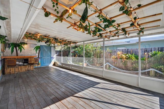 905 PATRICIA AVENUE, Dunedin, FL 34698