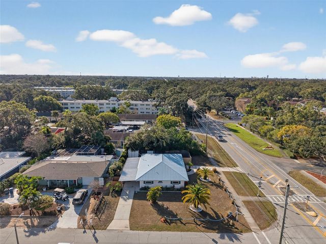 905 PATRICIA AVENUE, Dunedin, FL 34698