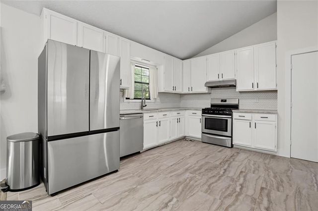 2641 Foxglove Drive SW, Marietta, GA 30064