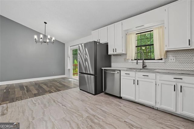 2641 Foxglove Drive SW, Marietta, GA 30064