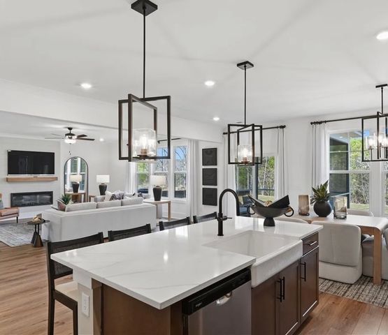 212 Bellflower Lane, Anderson, SC 29625