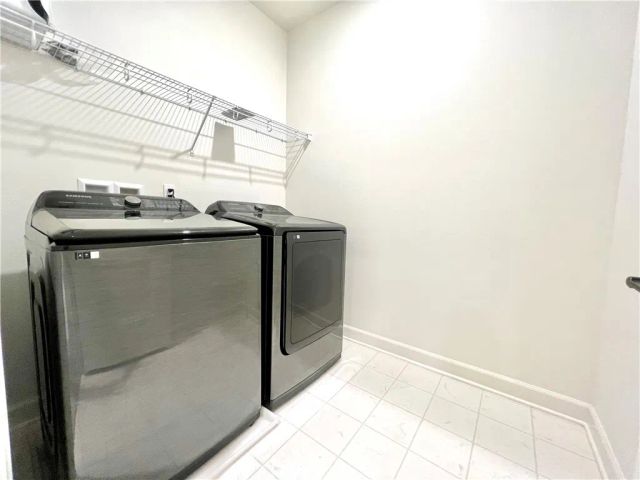 3611 E Moonlight Street 34, Ontario, CA 91761