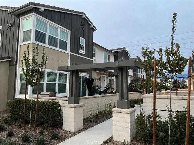 3611 E Moonlight Street 34, Ontario, CA 91761