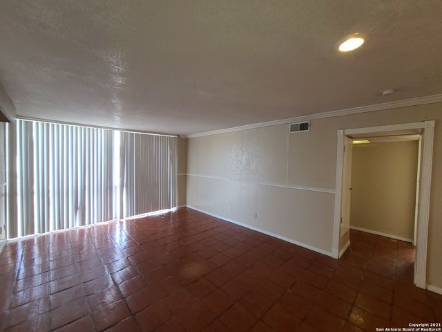 1315 E Mulberry Ave Apt 18, San Antonio, TX 78209