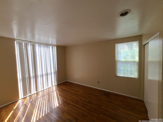 1315 E Mulberry Ave Apt 18, San Antonio, TX 78209