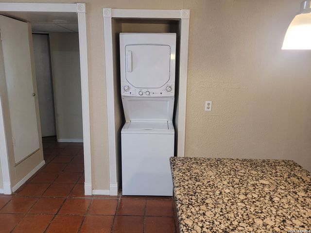 1315 E Mulberry Ave Apt 18, San Antonio, TX 78209