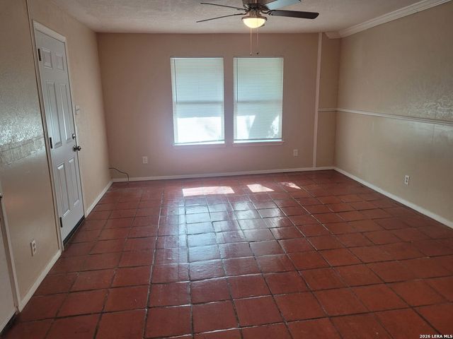 1315 E Mulberry Ave Apt 18, San Antonio, TX 78209