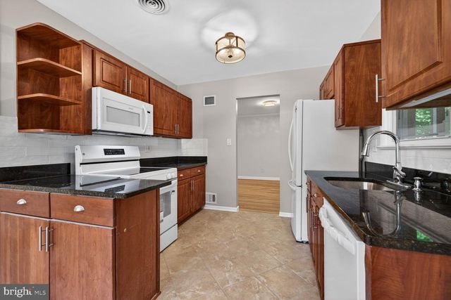 13105 JINGLE LN, Silver Spring, MD 20906
