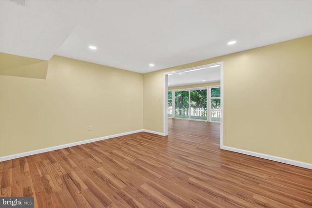 13105 JINGLE LN, Silver Spring, MD 20906