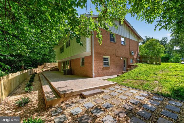 13105 JINGLE LN, Silver Spring, MD 20906
