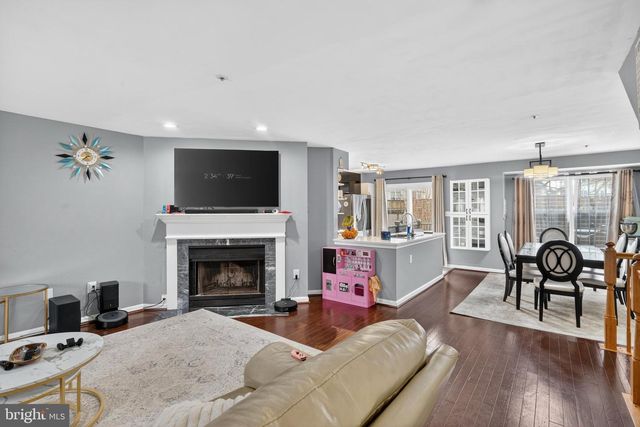 3818 EARLY GLOW LN, Bowie, MD 20716
