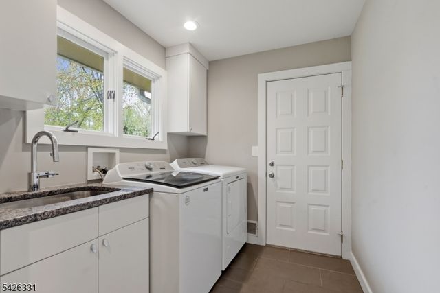 2 Exeter Ln, Morris Twp., NJ 07960