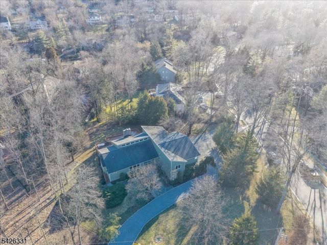 2 Exeter Ln, Morris Twp., NJ 07960