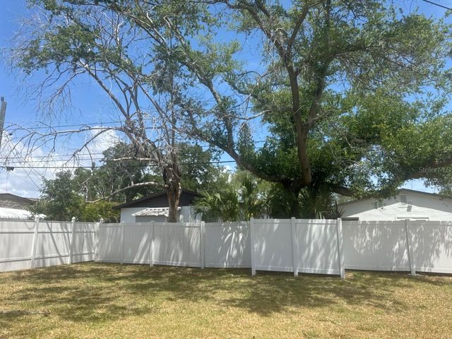 1779 SHORE ACRES BOULEVARD NE, St Petersburg, FL 33703