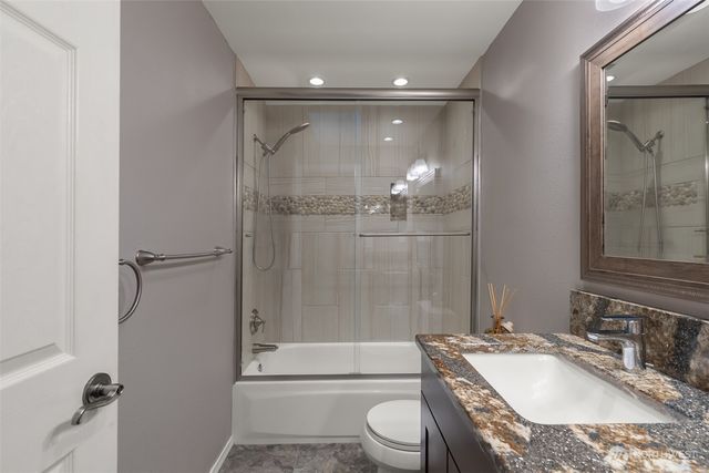 2207 Bremerton Avenue NE, Renton, WA 98059