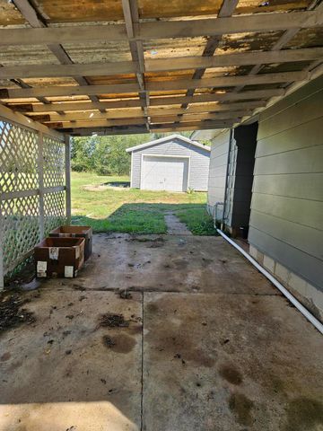 20093 West St Highway 76, Ava, MO 65608