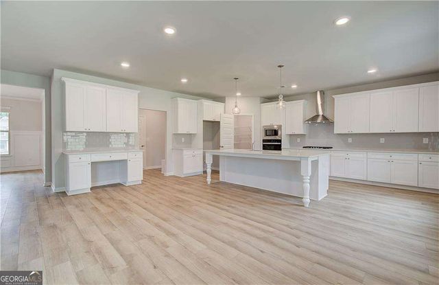 160 Cooper Cove W, Fayetteville, GA 30215