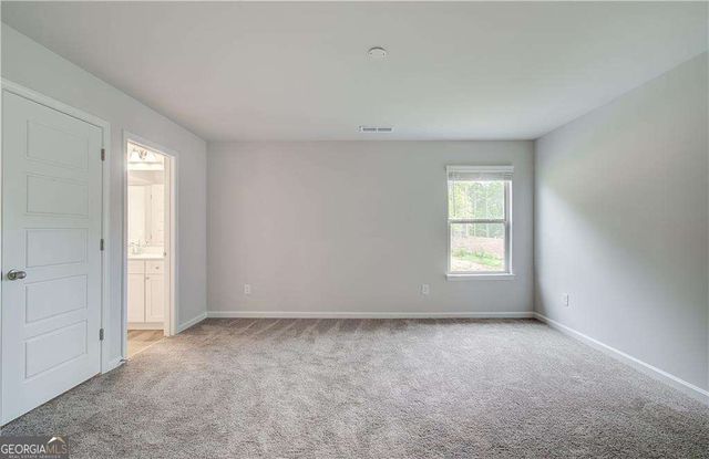 160 Cooper Cove W, Fayetteville, GA 30215