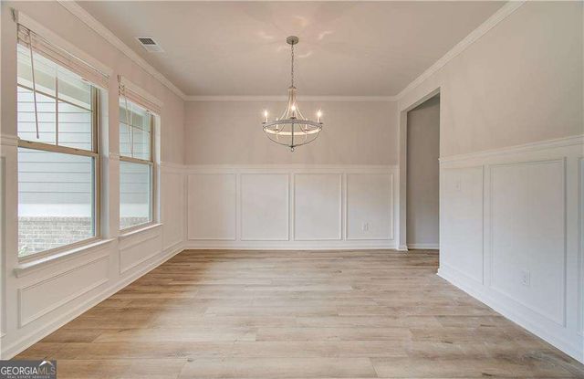 160 Cooper Cove W, Fayetteville, GA 30215