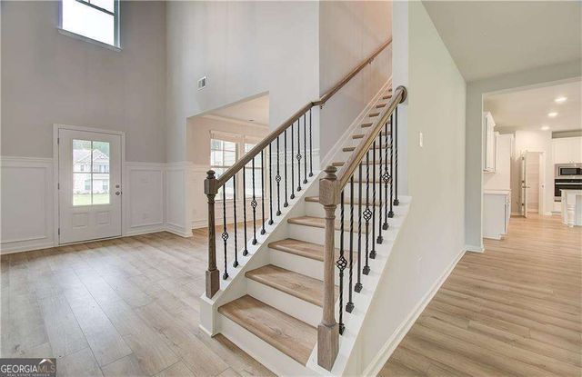 160 Cooper Cove W, Fayetteville, GA 30215