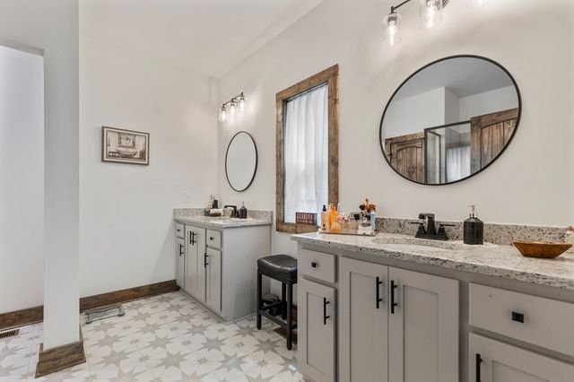 595 Arp Road, Mineral Bluff, GA 30559