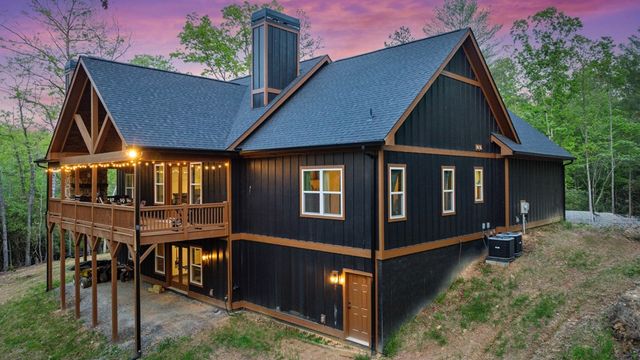 595 Arp Road, Mineral Bluff, GA 30559