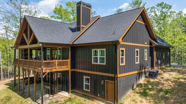 595 Arp Road, Mineral Bluff, GA 30559